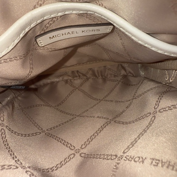 Michael Kors - Jet Set Medium Tie Dye Smartphone Crossbody Bag - Picture 3 of 7